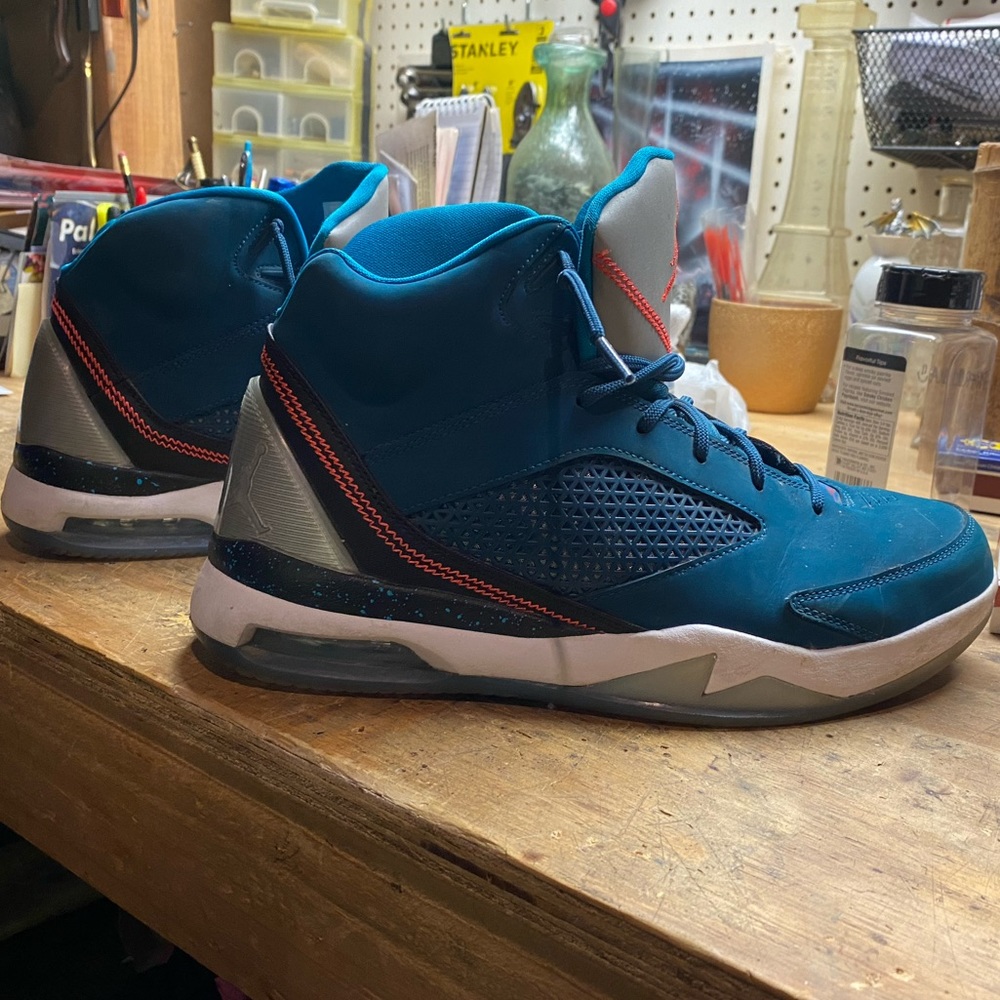 Mens. Jordans